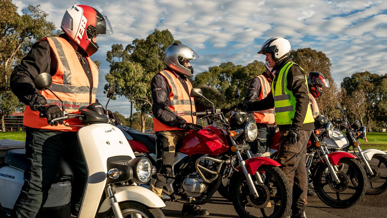Motorcycle riders set to face strict new compulsory gear laws – OverSixty